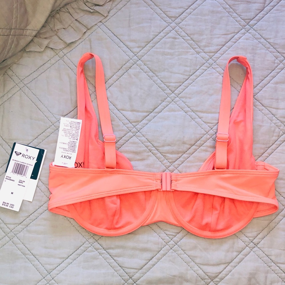 Peach Roxy bikini top. (M) - Picture 4 of 5